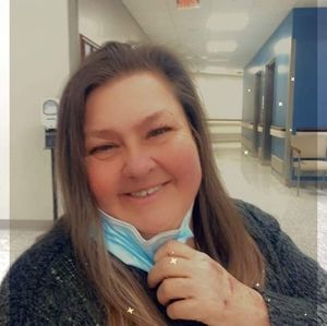 Meet your Posher, Lori